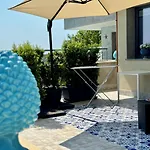 Aurora View - Boutique